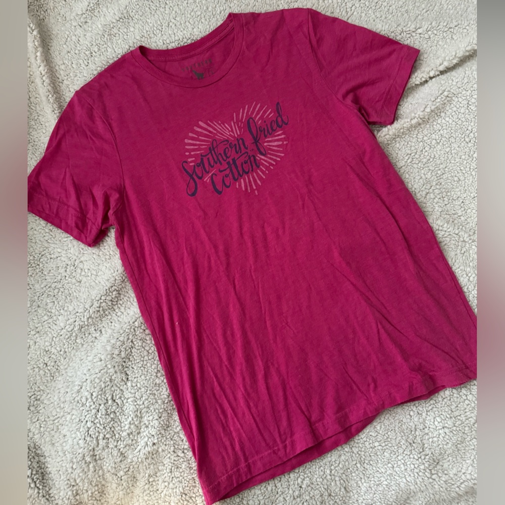 Soft style Pink heart women’s L Southern Fried Cotton T shirt